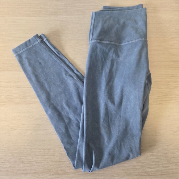 Lululemon Wunder Under high rise tights in washed moon blue - Picture 2 of 8